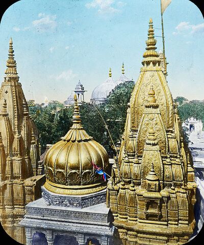 Benares- The Golden Temple, India, ca. 1915.jpg